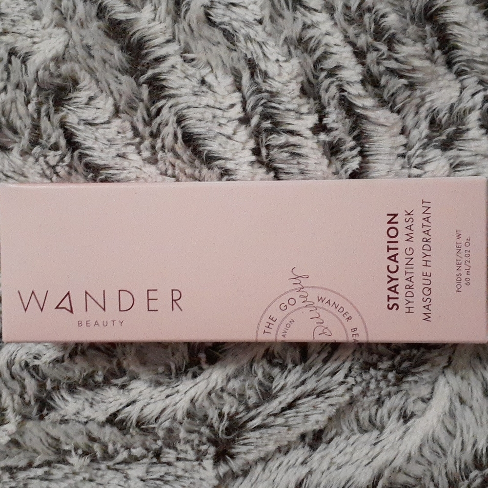 Hydrating mask